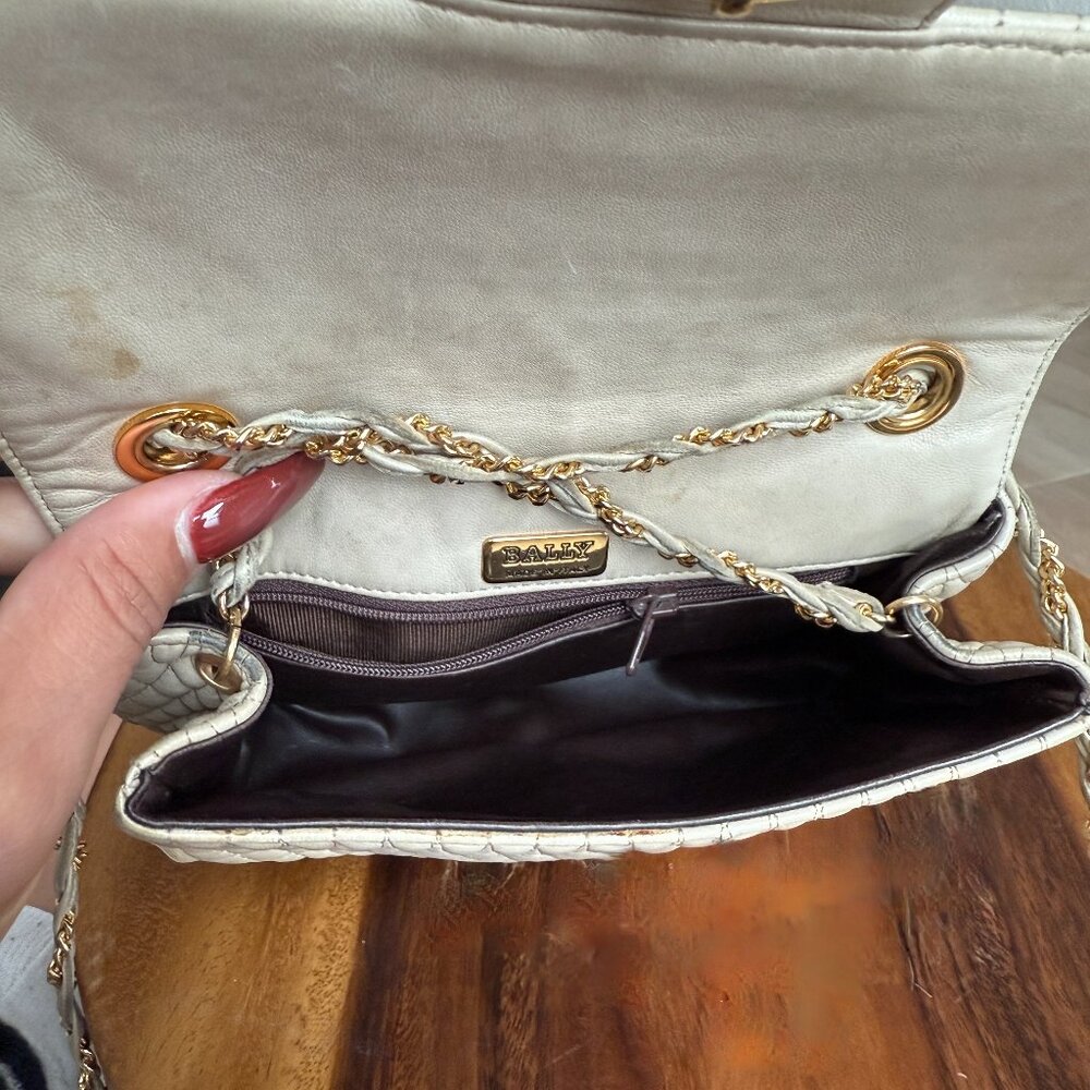 Pre - Loved Quilted Bally Crossbody - Picture 4 of 6